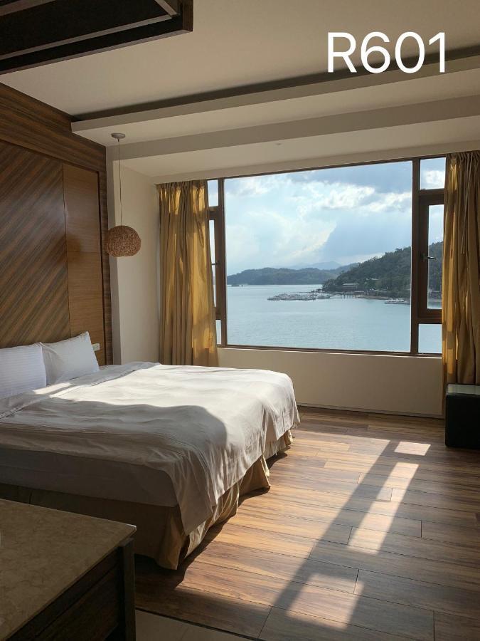 Miracolo View Hotel Yuchi Extérieur photo