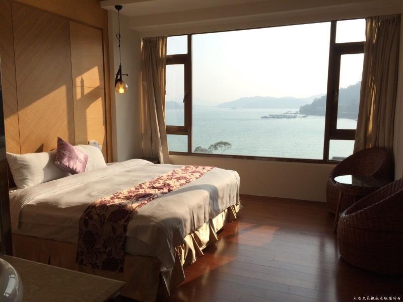 Miracolo View Hotel Yuchi Extérieur photo